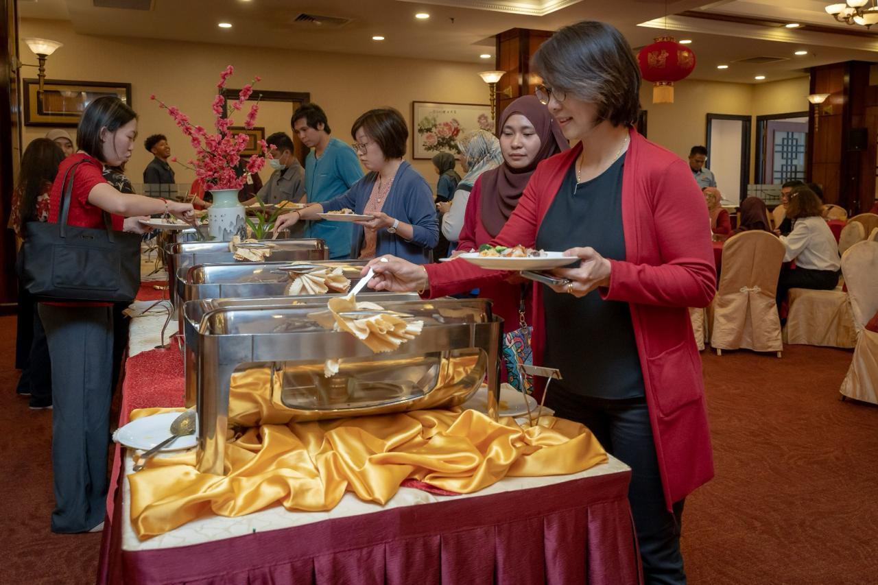 Gleneagles JPMC hosts Chinese New Year Open House